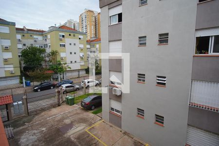 Sala-Vista  de apartamento à venda com 1 quarto, 38m² em Vila Ipiranga, Porto Alegre