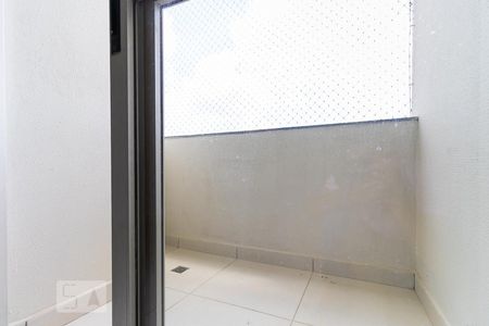 Sacada de apartamento à venda com 3 quartos, 115m² em Vila Industrial, Campinas