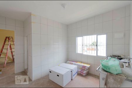 Cozinha de casa para alugar com 1 quarto, 25m² em Parque Boturussu, São Paulo