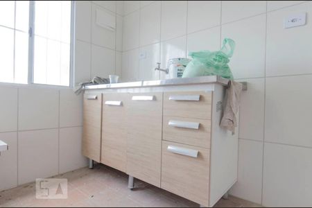 Cozinha de casa para alugar com 1 quarto, 25m² em Parque Boturussu, São Paulo