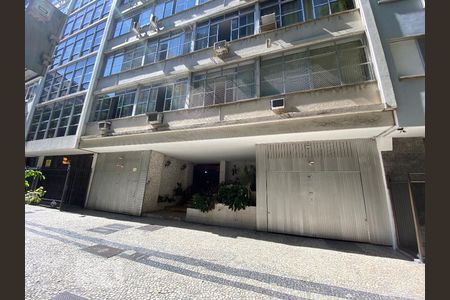 Apartamento à venda com 70m², 2 quartos e sem vagaFachada