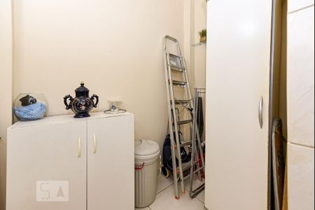 Apartamento à venda com 70m², 2 quartos e sem vagaÁrea de Serviço