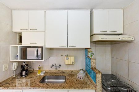 Apartamento à venda com 70m², 2 quartos e sem vagaCozinha