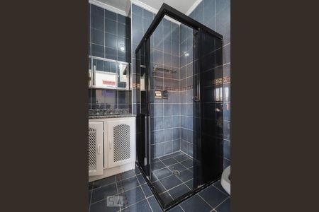 Casa à venda com 195m², 2 quartos e 3 vagas Casa à venda com 195m², 2 quartos e 3 vagasBanheiro