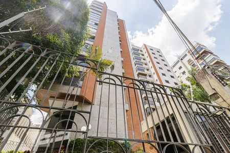 Apartamento à venda com 100m², 3 quartos e 2 vagasFachada