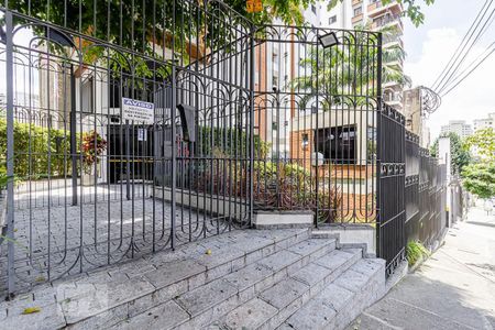 Apartamento à venda com 100m², 3 quartos e 2 vagasFachada