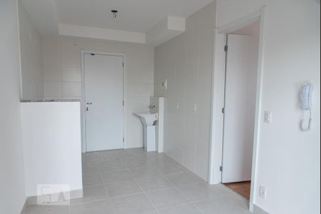 Sala de apartamento para alugar com 1 quarto, 28m² em Jardim da Gloria, São Paulo