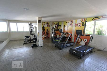 Apartamento à venda com 92m², 3 quartos e 1 vaga Apartamento à venda com 92m², 3 quartos e 1 vagaAcademia