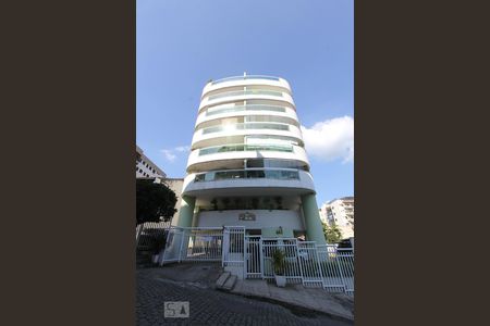 Apartamento à venda com 92m², 3 quartos e 1 vaga Apartamento à venda com 92m², 3 quartos e 1 vagaFachada do bloco