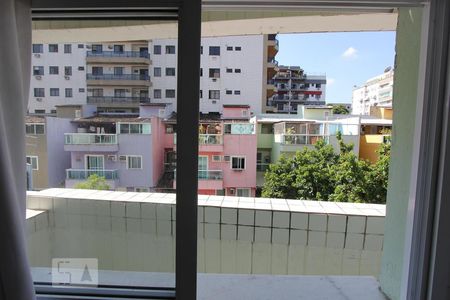 Apartamento à venda com 92m², 3 quartos e 1 vaga Apartamento à venda com 92m², 3 quartos e 1 vagaVista - Área de Serviço