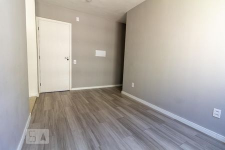 Sala de apartamento à venda com 2 quartos, 42m² em Jardim Boa Vista (zona Oeste), Osasco
