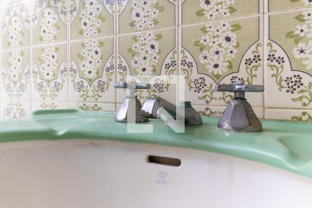 Apartamento à venda com 158m², 3 quartos e sem vagaBanheiro - Torneira