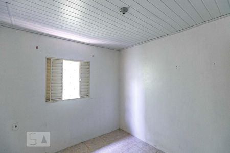 Quarto 2 de casa para alugar com 2 quartos, 80m² em Campo Novo, Porto Alegre