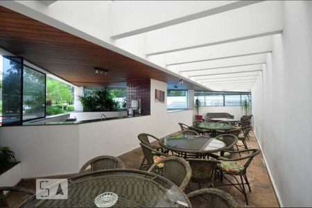 Apartamento à venda com 236m², 4 quartos e 4 vagasEspaço Gourmet