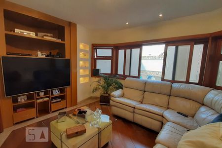 Sala TV de casa à venda com 4 quartos, 460m² em Vila Lúcia, São Paulo