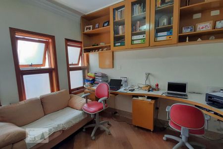 Casa à venda com 460m², 4 quartos e 6 vagasc