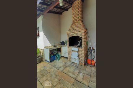 Casa à venda com 460m², 4 quartos e 6 vagasChurrasqueira