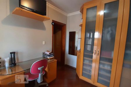 Casa à venda com 460m², 4 quartos e 6 vagasSuite 2