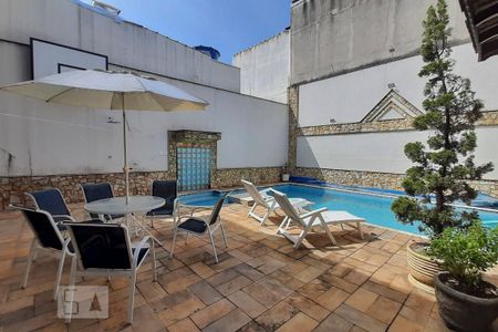 Casa à venda com 460m², 4 quartos e 6 vagasPiscina