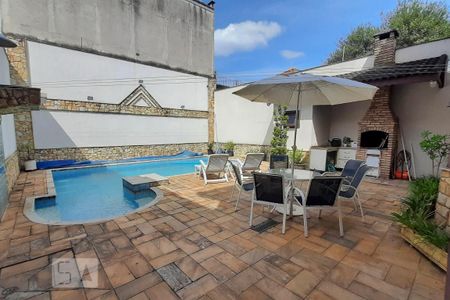 Casa à venda com 460m², 4 quartos e 6 vagasPiscina