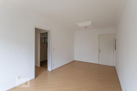 Sala de apartamento à venda com 3 quartos, 78m² em Vila Ipojuca, São Paulo