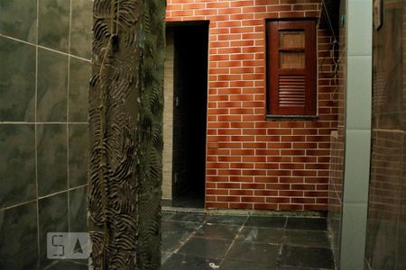 Casa para alugar com 55m², 2 quartos e sem vagaÁrea de Serviço e Quintal