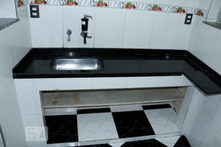 Casa para alugar com 55m², 2 quartos e sem vagaCozinha - Torneira