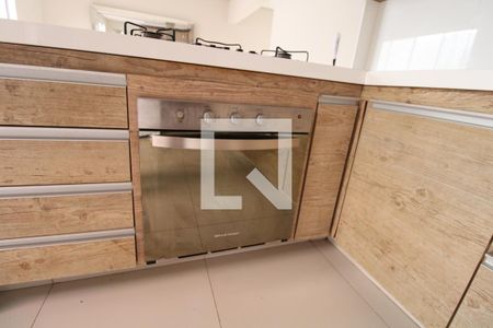 Casa à venda com 240m², 3 quartos e 4 vagasCozinha e sala de jantar