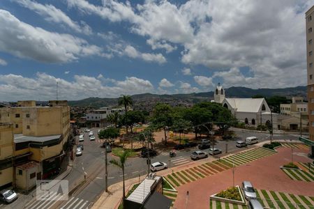 Vista de apartamento para alugar com 3 quartos, 80m² em São Geraldo, Belo Horizonte