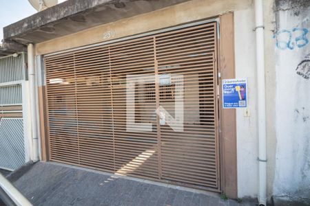 Casa à venda com 152m², 3 quartos e 2 vagasFachada