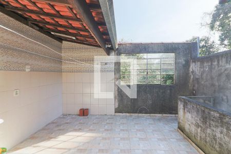 Casa à venda com 152m², 3 quartos e 2 vagasLavanderia