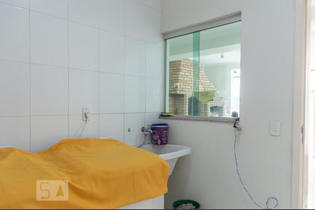 Casa à venda com 318m², 3 quartos e 2 vagasÁrea de Serviço