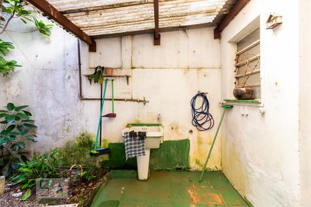 Casa à venda com 98m², 2 quartos e 1 vaga Casa à venda com 98m², 2 quartos e 1 vagaÁrea de Serviço