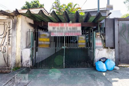 Casa à venda com 98m², 2 quartos e 1 vaga