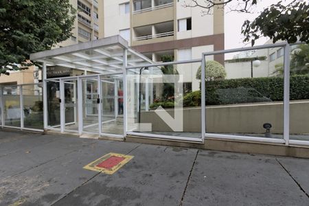 Apartamento para alugar com 50m², 2 quartos e 1 vaga Apartamento para alugar com 50m², 2 quartos e 1 vagaFachada