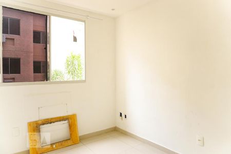 Quarto 2 de apartamento para alugar com 2 quartos, 44m² em Campo Grande, Rio de Janeiro