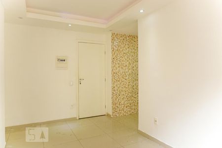 Sala de apartamento para alugar com 2 quartos, 44m² em Campo Grande, Rio de Janeiro