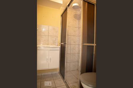 Banheiro de apartamento à venda com 2 quartos, 38m² em Conceição, Diadema