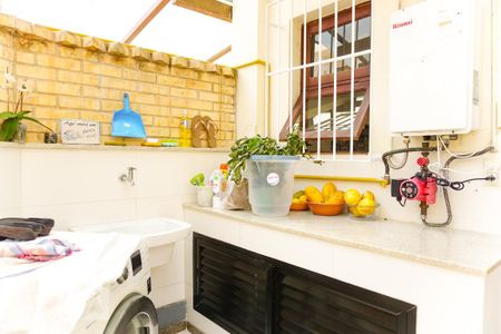 Casa de condomínio à venda com 263m², 4 quartos e 3 vagasÁrea de Serviço