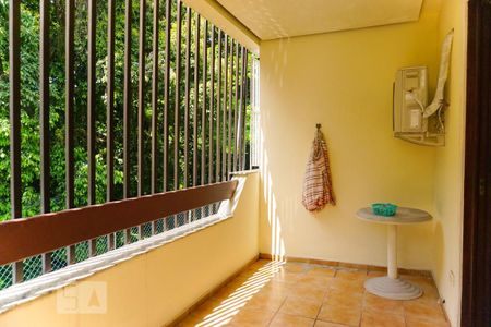 Casa de condomínio à venda com 263m², 4 quartos e 3 vagasVaranda da Suíte 2