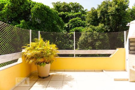 Casa de condomínio à venda com 263m², 4 quartos e 3 vagasVaranda Gourmet