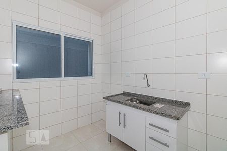 Sala e Cozinha de apartamento para alugar com 2 quartos, 47m² em Vila Gustavo, São Paulo