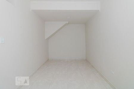 Quarto e Cozinha de apartamento para alugar com 1 quarto, 31m² em Vila Gustavo, São Paulo