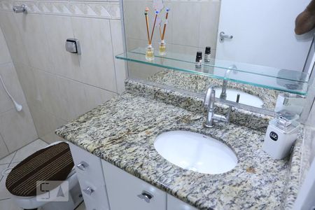 Detalhe banheiro de casa à venda com 4 quartos, 270m² em Cidade Patriarca, São Paulo