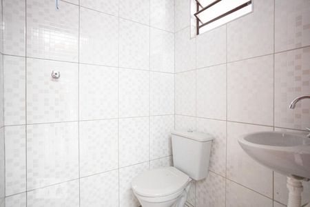 Lavabo de casa para alugar com 2 quartos, 75m² em Jardim Roberto, Osasco