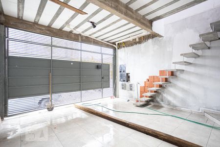 Casa para alugar com 75m², 2 quartos e 1 vaga Casa para alugar com 75m², 2 quartos e 1 vagaGaragem