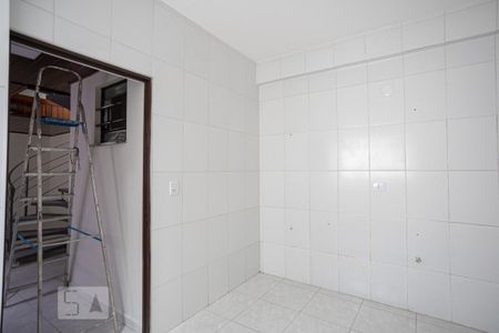 Casa para alugar com 75m², 2 quartos e 1 vaga Casa para alugar com 75m², 2 quartos e 1 vagaCozinha