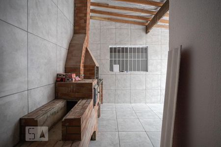 Casa para alugar com 75m², 2 quartos e 1 vaga Casa para alugar com 75m², 2 quartos e 1 vagaChurrasqueira