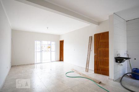 Casa para alugar com 75m², 2 quartos e 1 vaga Casa para alugar com 75m², 2 quartos e 1 vagaSala
