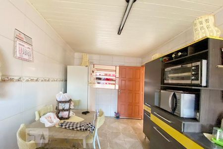 Casa à venda com 280m², 4 quartos e 4 vagasCozinha